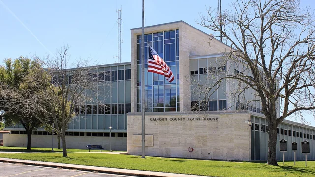 Calhoun County courthouse reference photograph