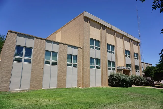 Cochran County courthouse reference photograph