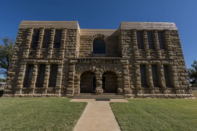 Dickens County courthouse reference photograph