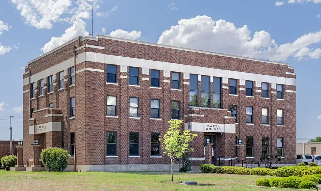 Garza County courthouse reference photograph