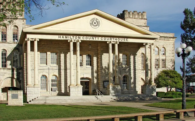 Hamilton County courthouse reference photograph