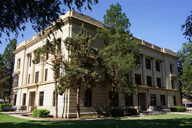 Hockley County courthouse reference photograph