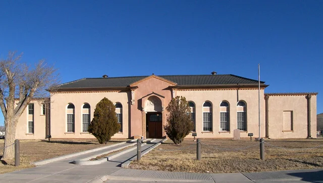 Hudspeth County courthouse reference photograph