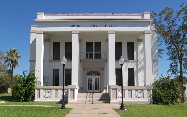 Jim Hogg County courthouse reference photograph