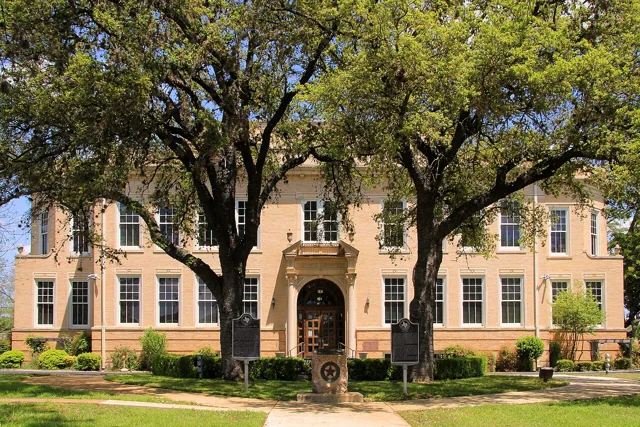 Kerr County courthouse reference photograph