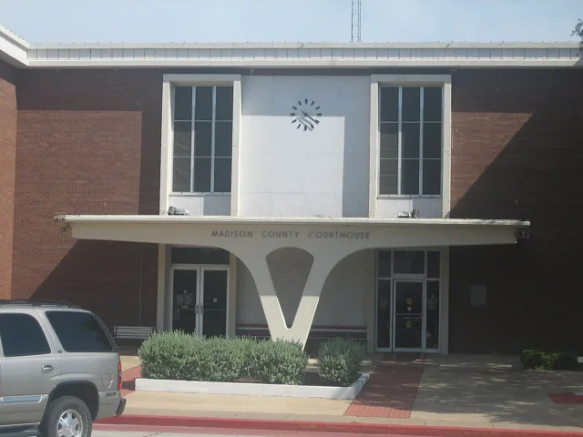 Madison County courthouse reference photograph