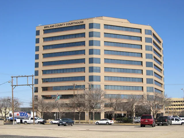 Midland County courthouse reference photograph