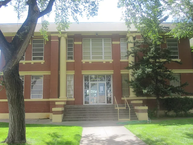 Oldham County courthouse reference photograph