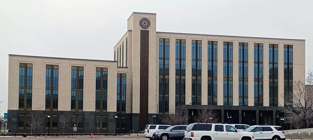 Potter County courthouse reference photograph
