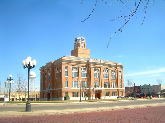 Randall County courthouse reference photograph