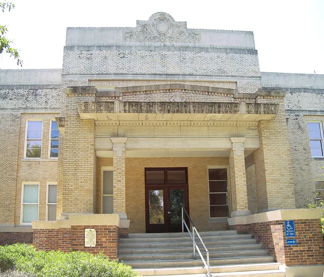 Refugio County courthouse reference photograph