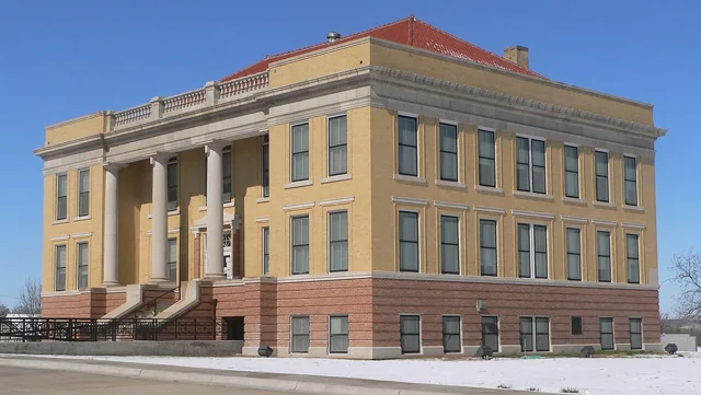 Roberts County courthouse reference photograph