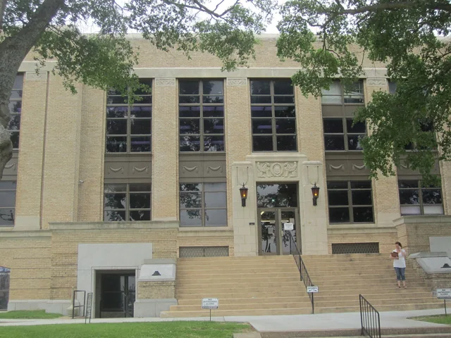Rusk County courthouse reference photograph