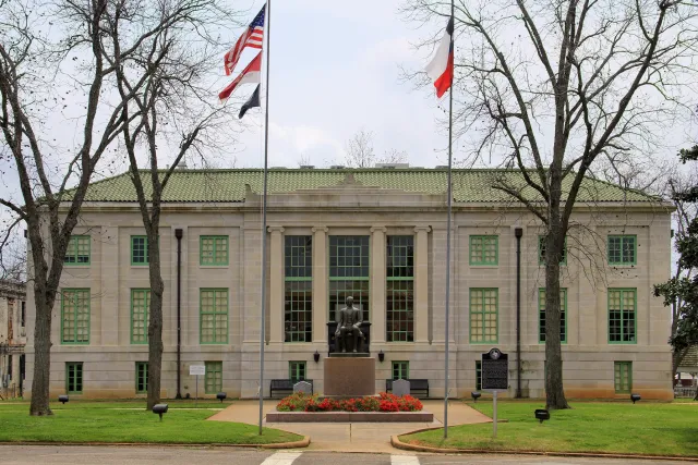 San Augustine County courthouse reference photograph