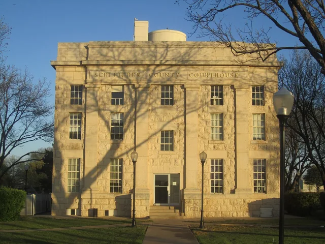 Schleicher County courthouse reference photograph